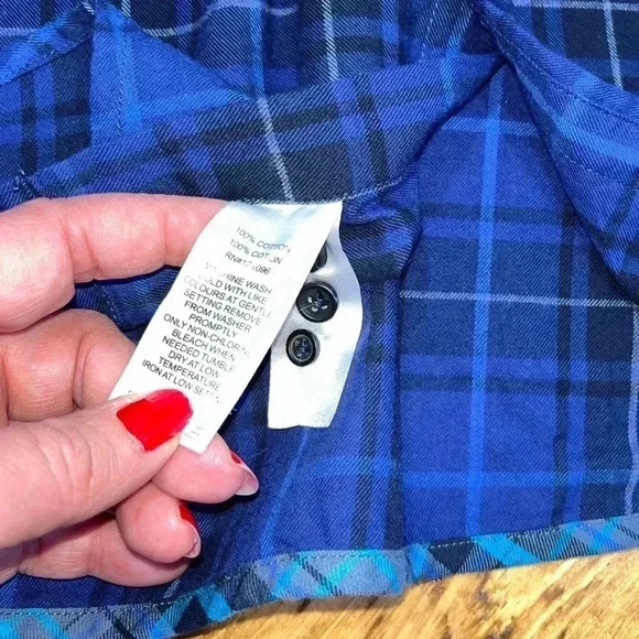 Michael Bastian plaid collarless long sleeve button down EUC - Picture 4 of 10